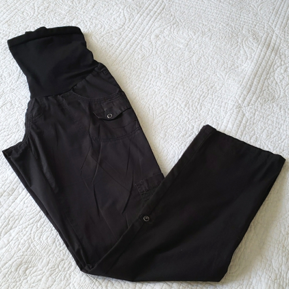 Motherhood Maternity Cargo pants
